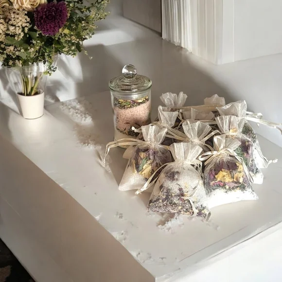 Handcrafted Handmade Tea Bath Floral Salt Relaxation Rejuvination Beauty Bags - Picture 3 of 8